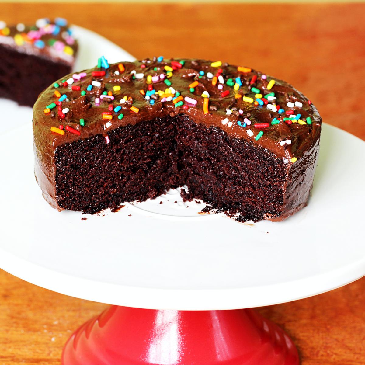 Eggless Chocolate Cake Recipe - Fun Food Frolic