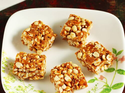 Chikki recipe made with peanuts and jaggery