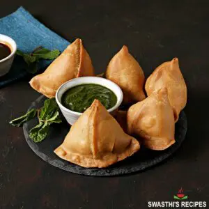 samosa recipe with spiced potato stuffing