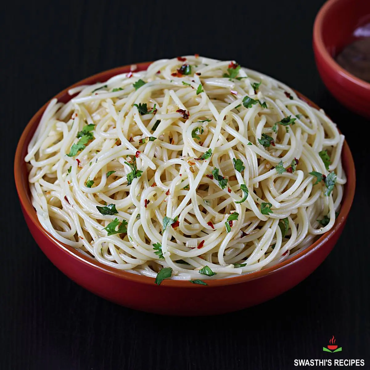 Aglio olio recipe with spaghetti, olive oil and garlic