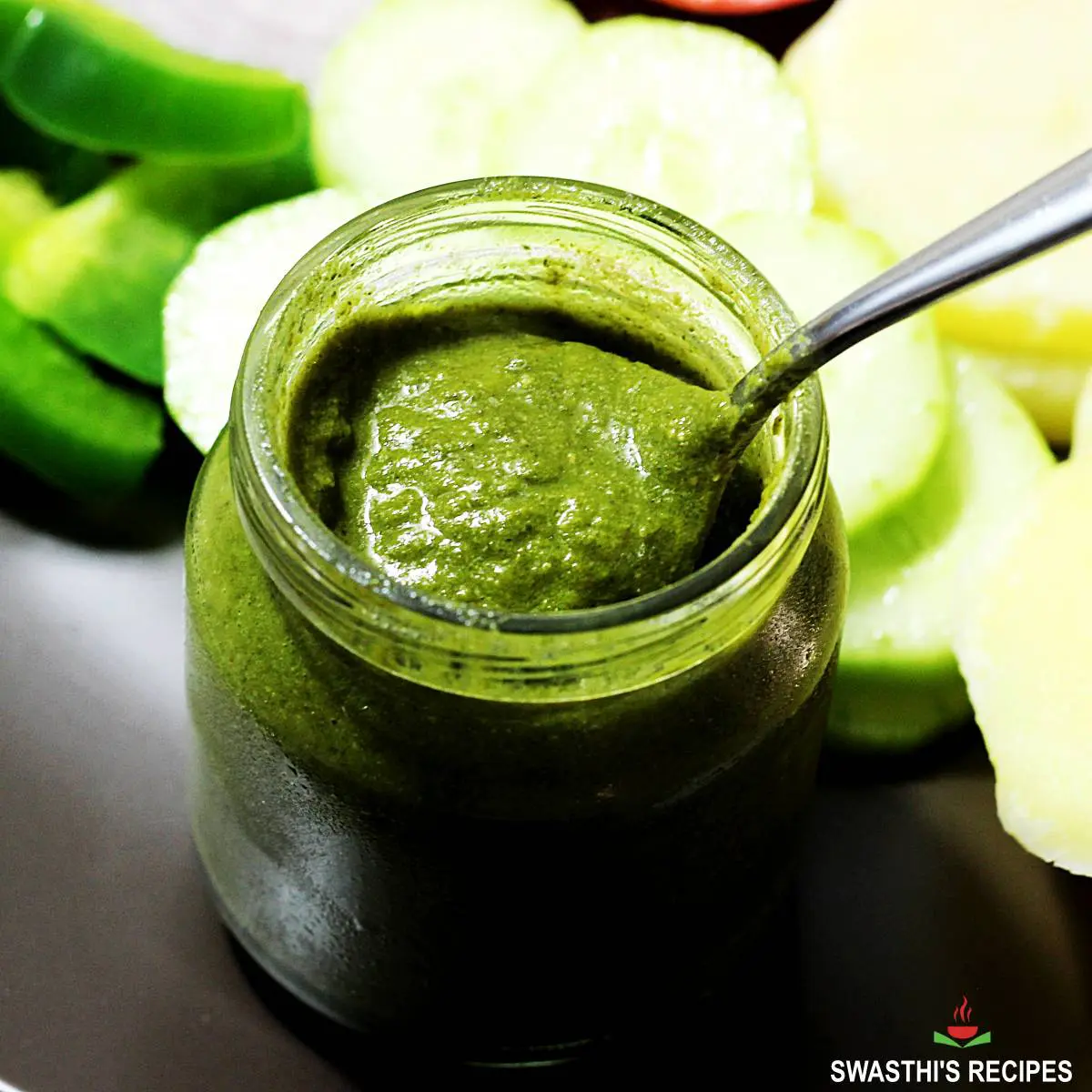 Green chutney served with chaats & sandwiches