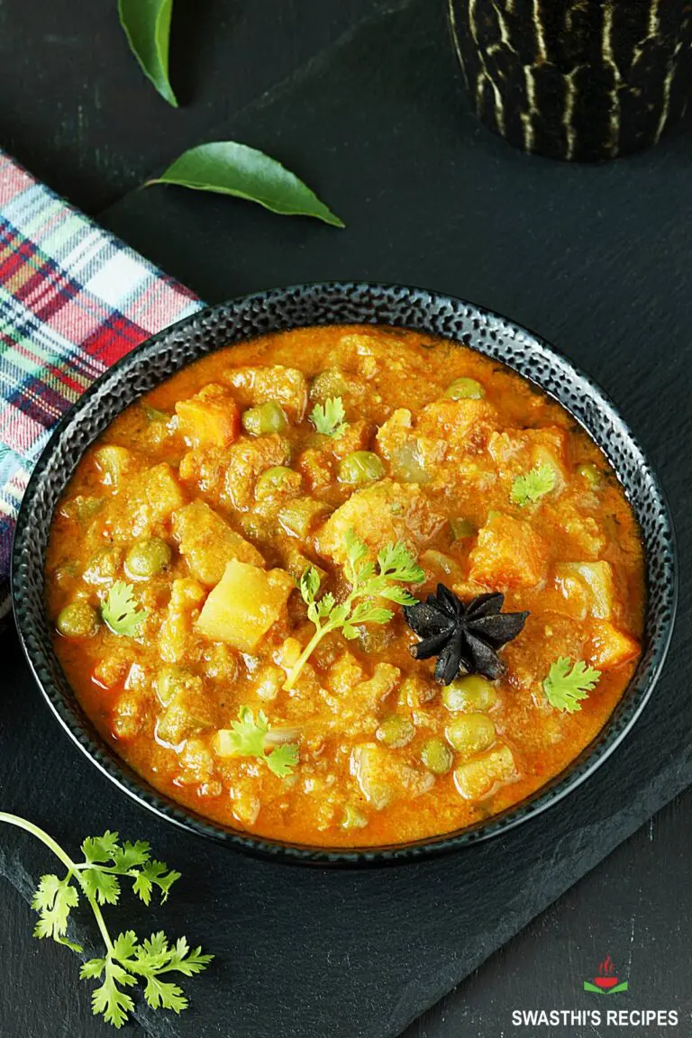 Veg Kurma Recipe (Vegetable Korma)