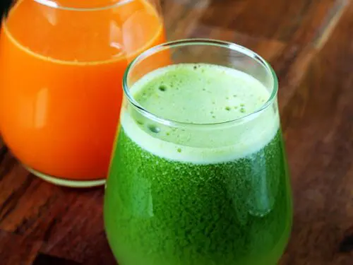 wheatgrass juice made with wheatgrass & fruits