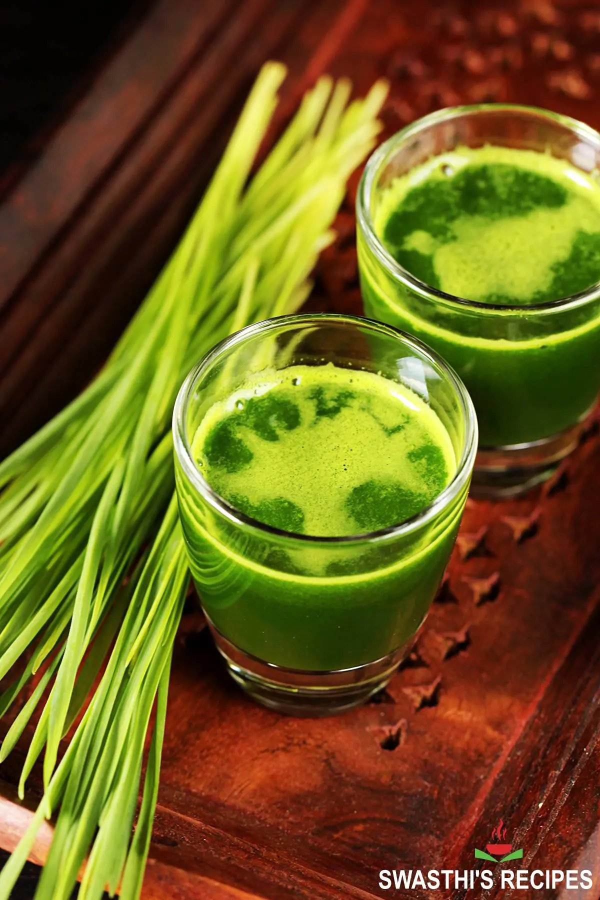 Wheatgrass shot made with fresh wheatgrass