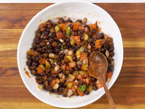 Chana Chaat Recipe   Swasthi s Recipes - 34