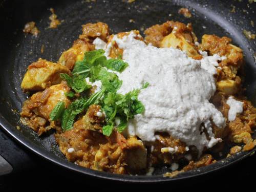 Chicken Kurma Recipe   Swasthi s Recipes - 58