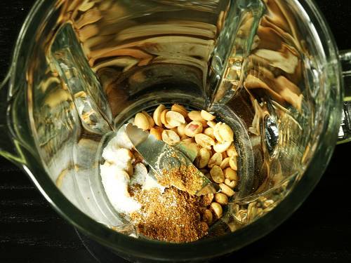 cumin peanuts salt in a blender to make coriander chutney