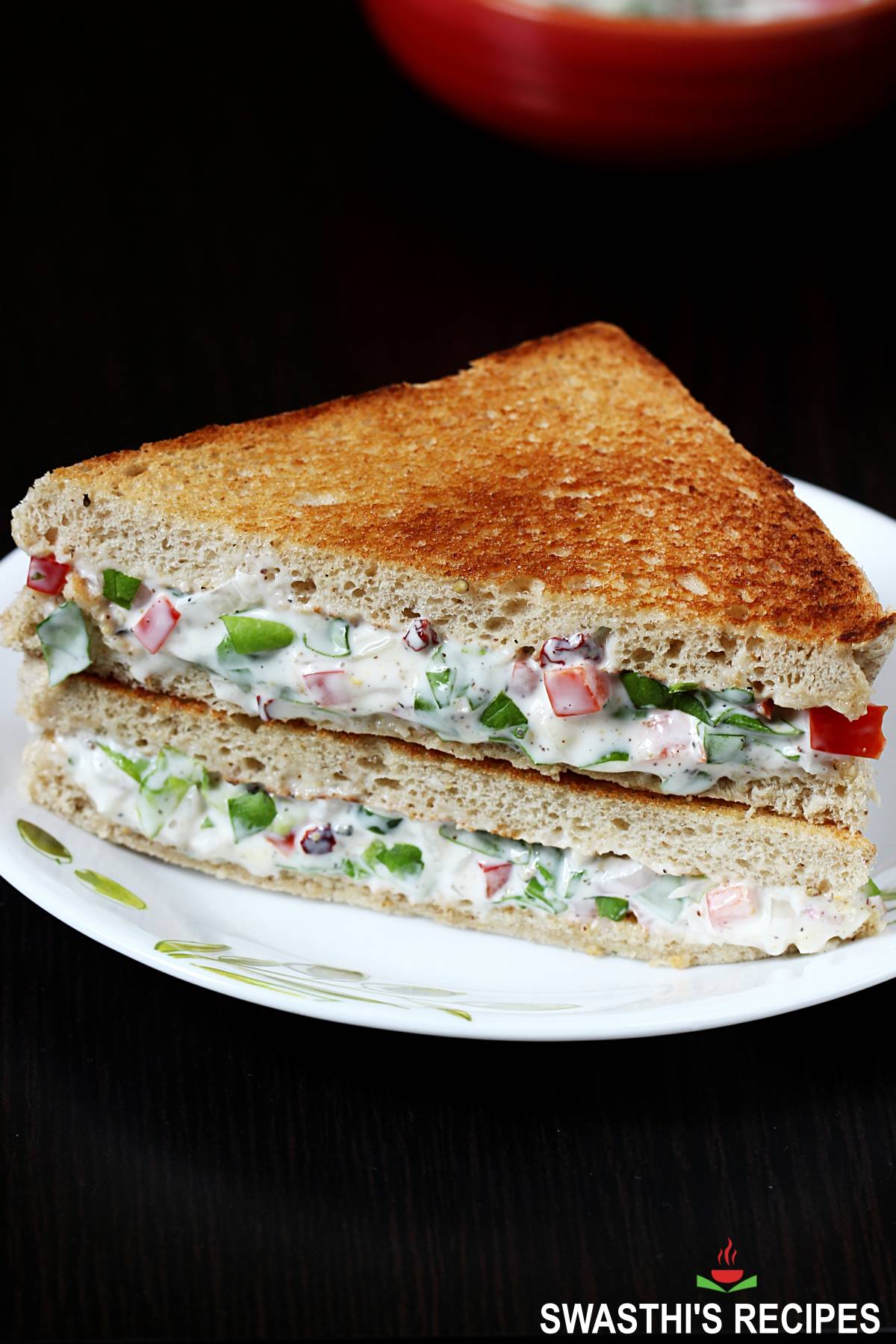 mayonnaise sandwich with vegetables