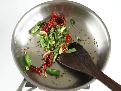 fry chilies in ghee