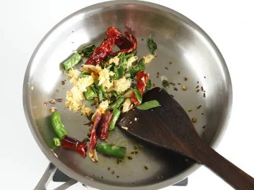 ginger frying in ghee