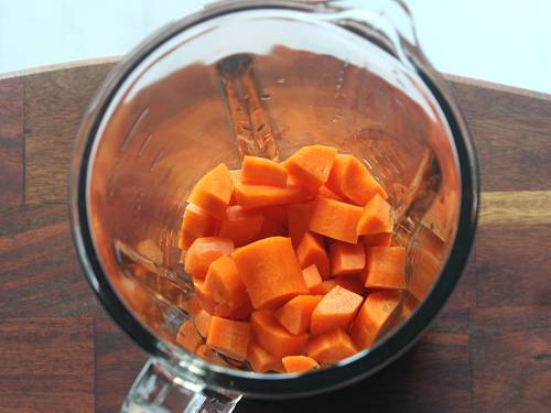 carrots in a blender