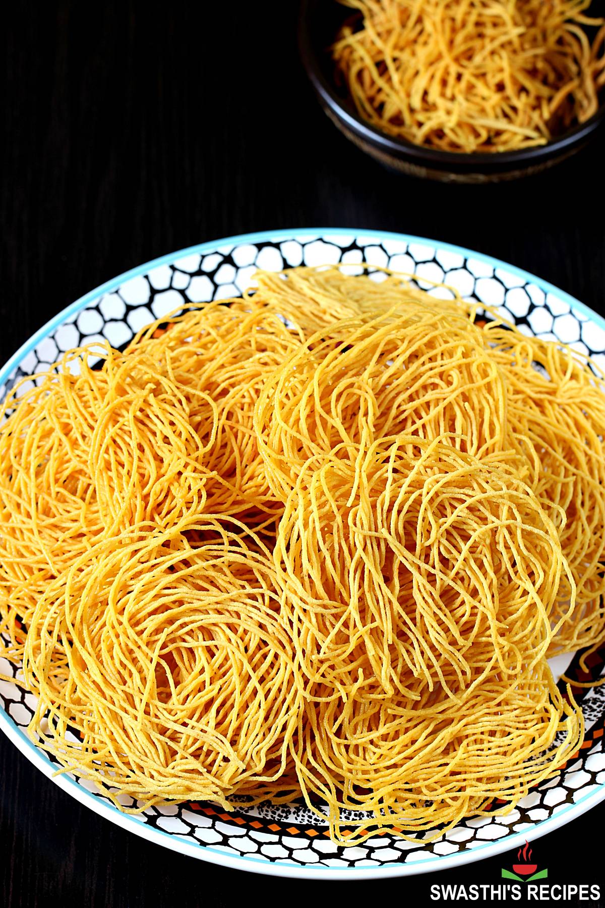 Sev Recipe  Omapodi  Karapusa    Swasthi s Recipes - 34