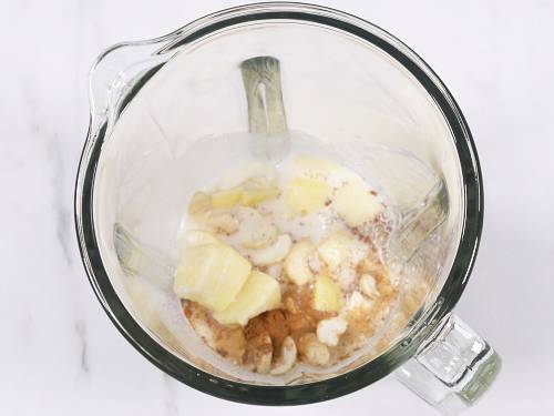 Apple Milkshake  Apple Shake    Swasthi s Recipes - 17