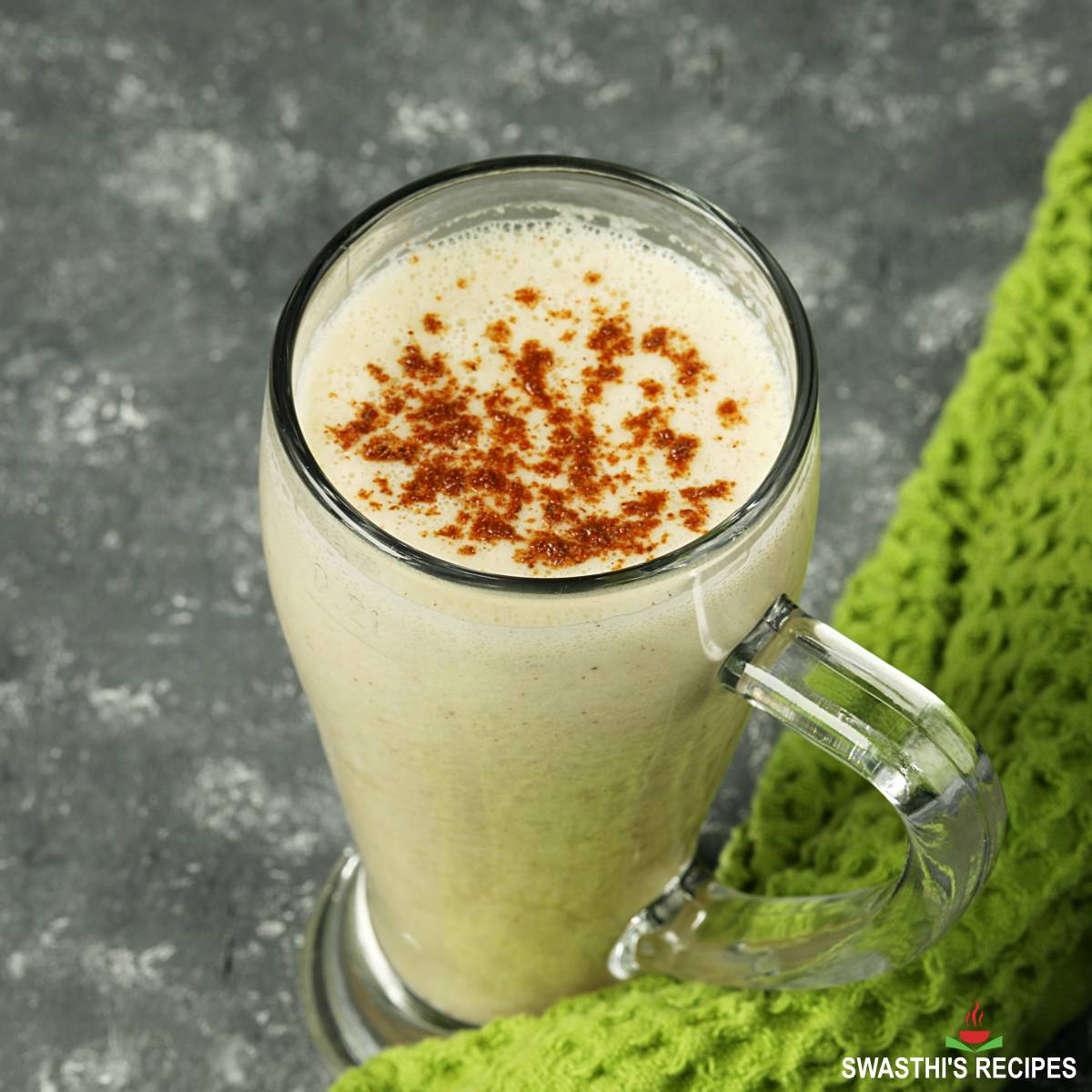 Apple Milkshake (Apple Shake) - Swasthi's Recipes