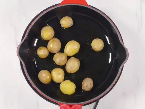fry the potatoes