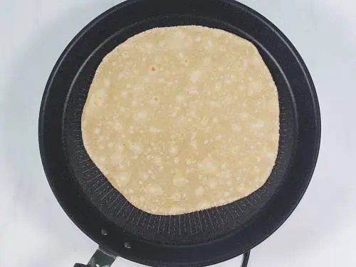 How to Make Roti on a Pan 