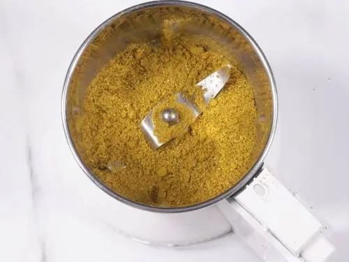 spice powder for vindaloo paste