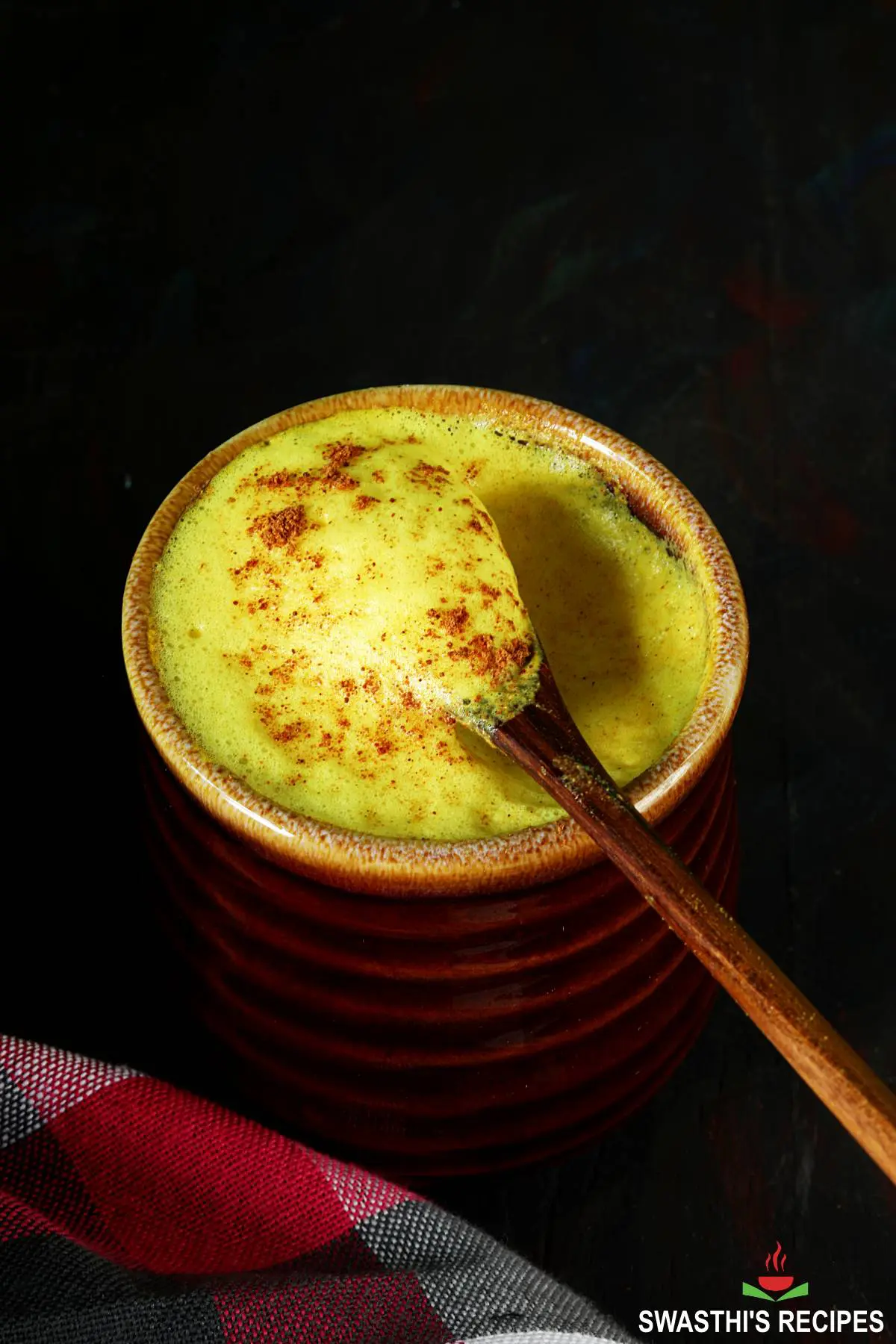 Turmeric latte with froth