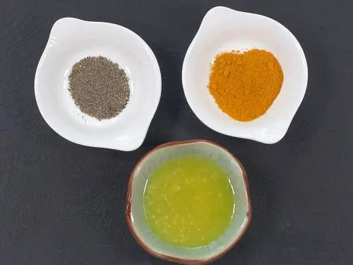 turmeric pepper ghee in 3 bowls