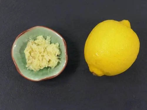 fresh ginger and lemon