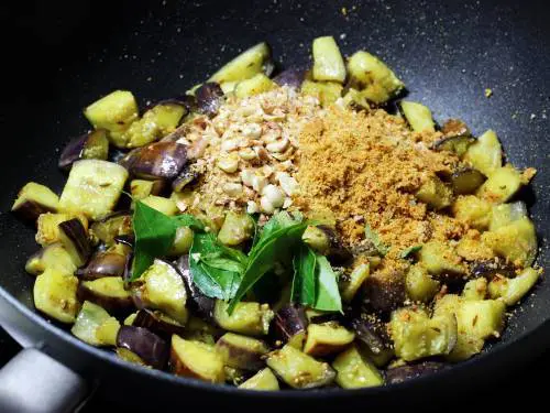 idli podi and peanut podi