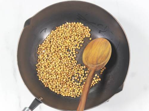 roast coriander seeds for biryani powder