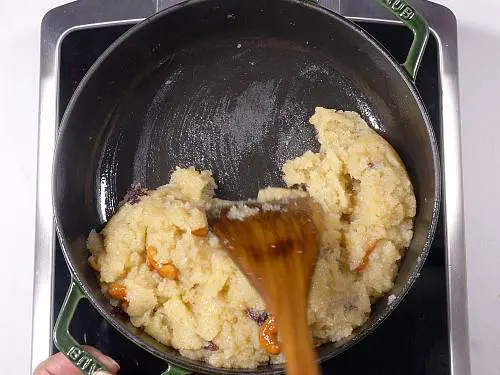 halwa in a staub cookware