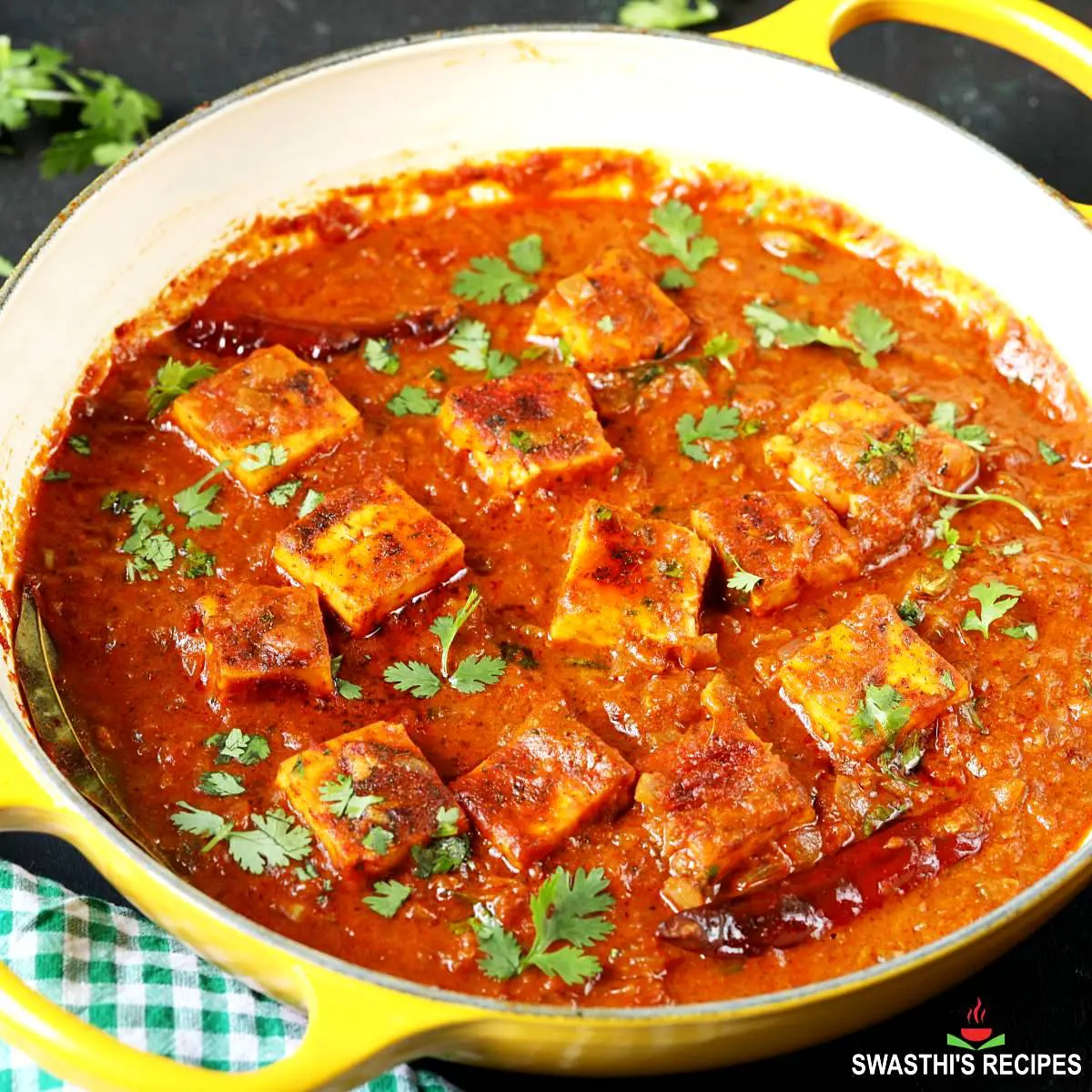 Restaurant Style Kadai Paneer (With gravy)  Indian cooking recipes, Indian  food recipes, Indian food recipes vegetarian