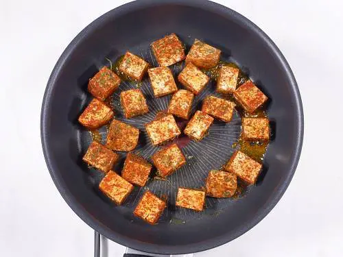 frying marinated tofu