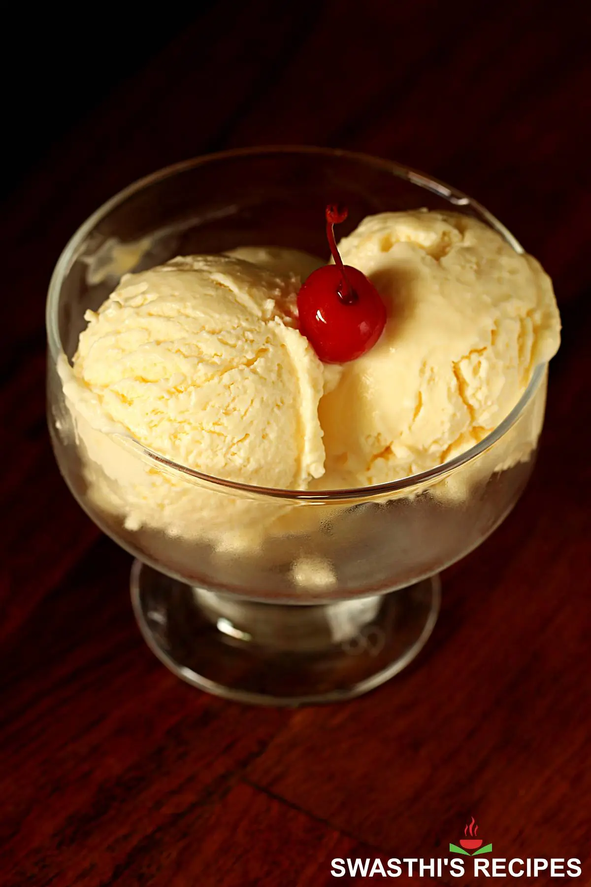 https://www.indianhealthyrecipes.com/wp-content/uploads/2023/06/custard-ice-cream.jpg.webp