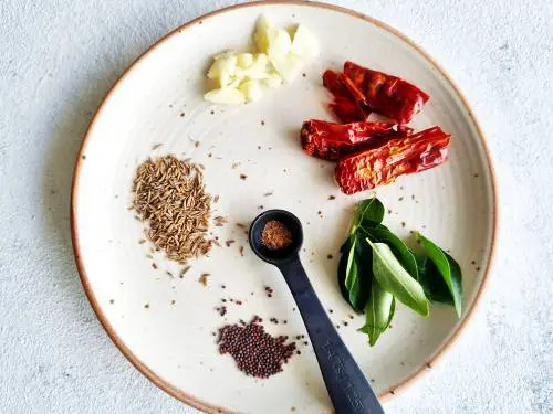 spices for fenugreek dal