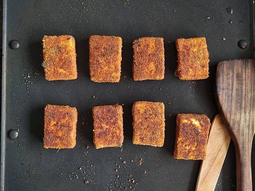 crispy paneer in a pan