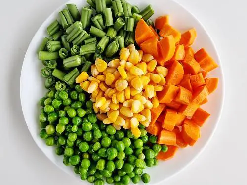 veggies in a plate