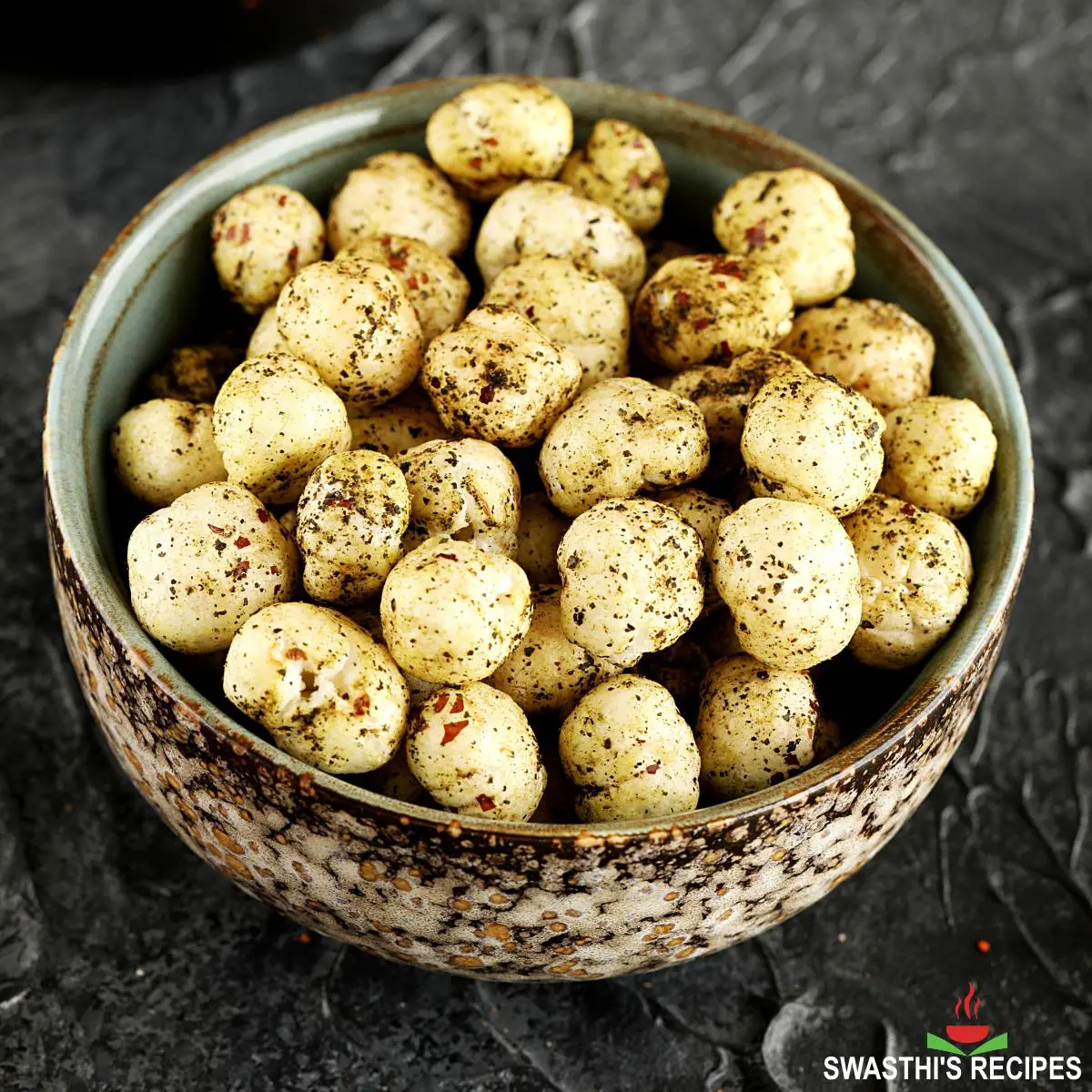 herbed makhana snack