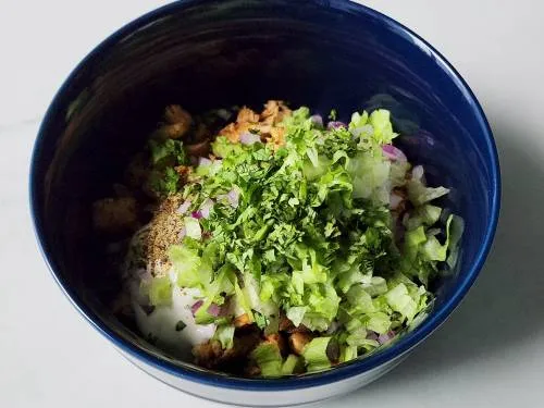 add onions lettuce and herbs