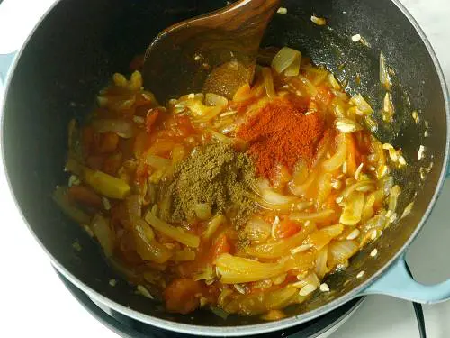 onion tomato masala for tofu