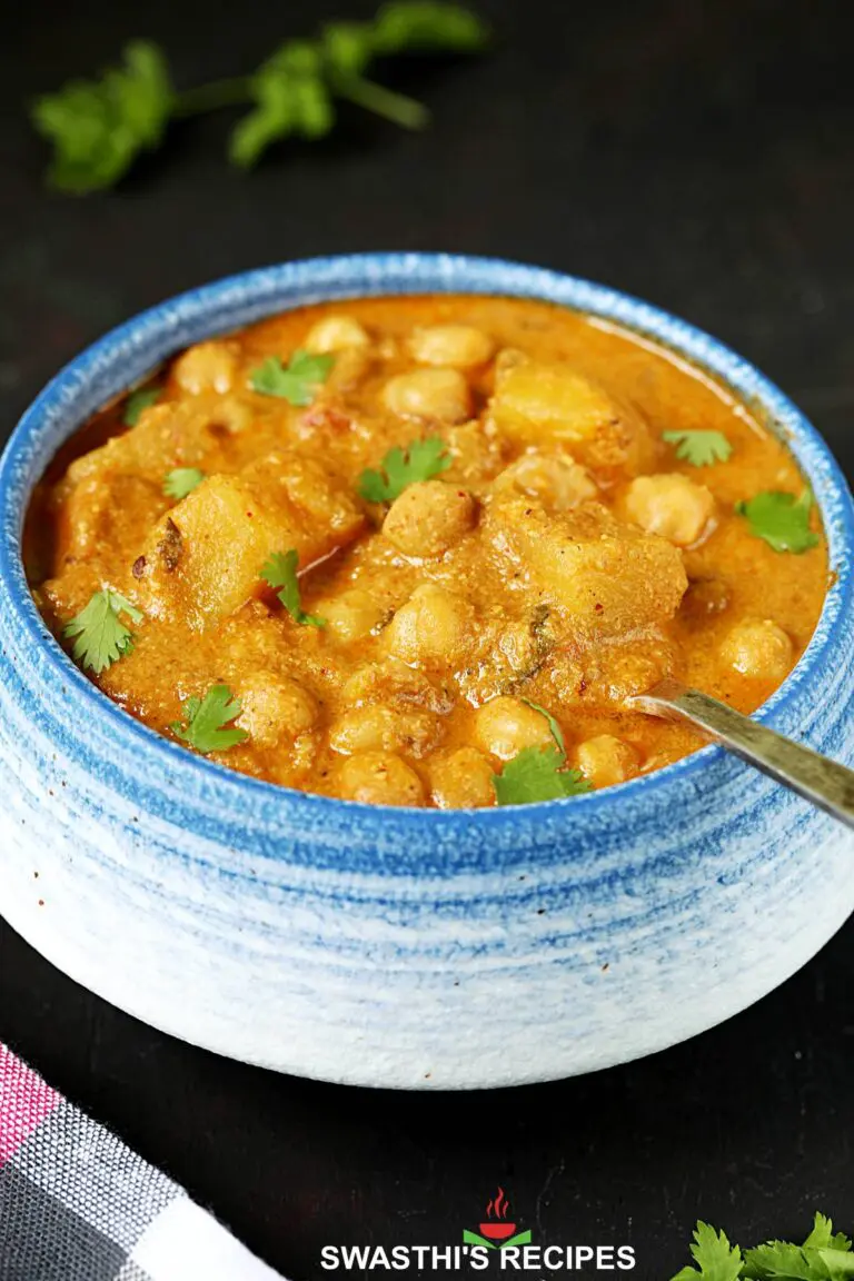 Aloo Chana (Kurma Style Chickpea Potato Curry)