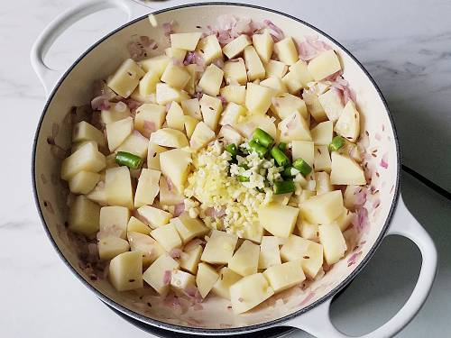 ginger garlic and chili along with potatoes