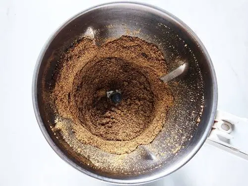 flaxmeal in a grinder