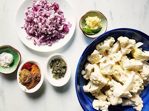 Ingredients to make gobi masala