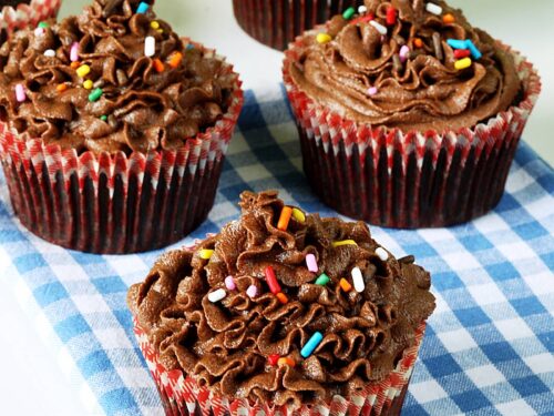 Eggless cupcakes