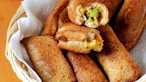 Bread Roll Recipe (Potato Stuffed Rolls)