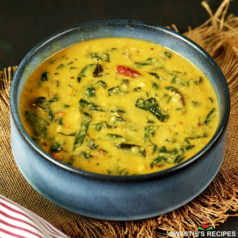 Keerai Kootu (Spinach Kootu) - Swasthi's Recipes