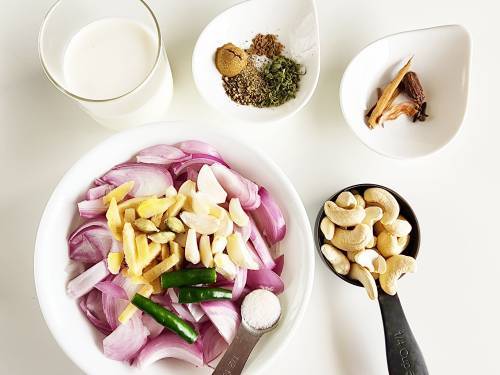 ingredients to make malai paneer