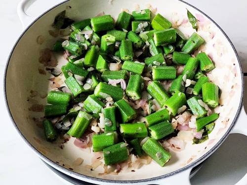 saute okra