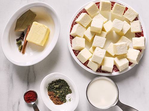ingredients to make paneer butter masala