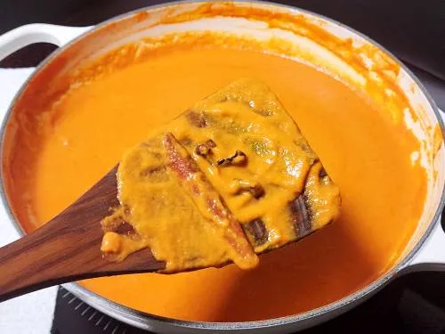 discard the whole spices