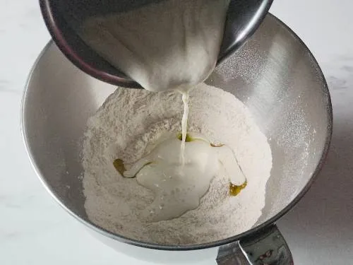 incorporate wet ingredients