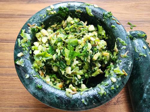 final texture of hand pound thecha