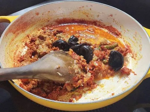 addition of soaked kudampuli